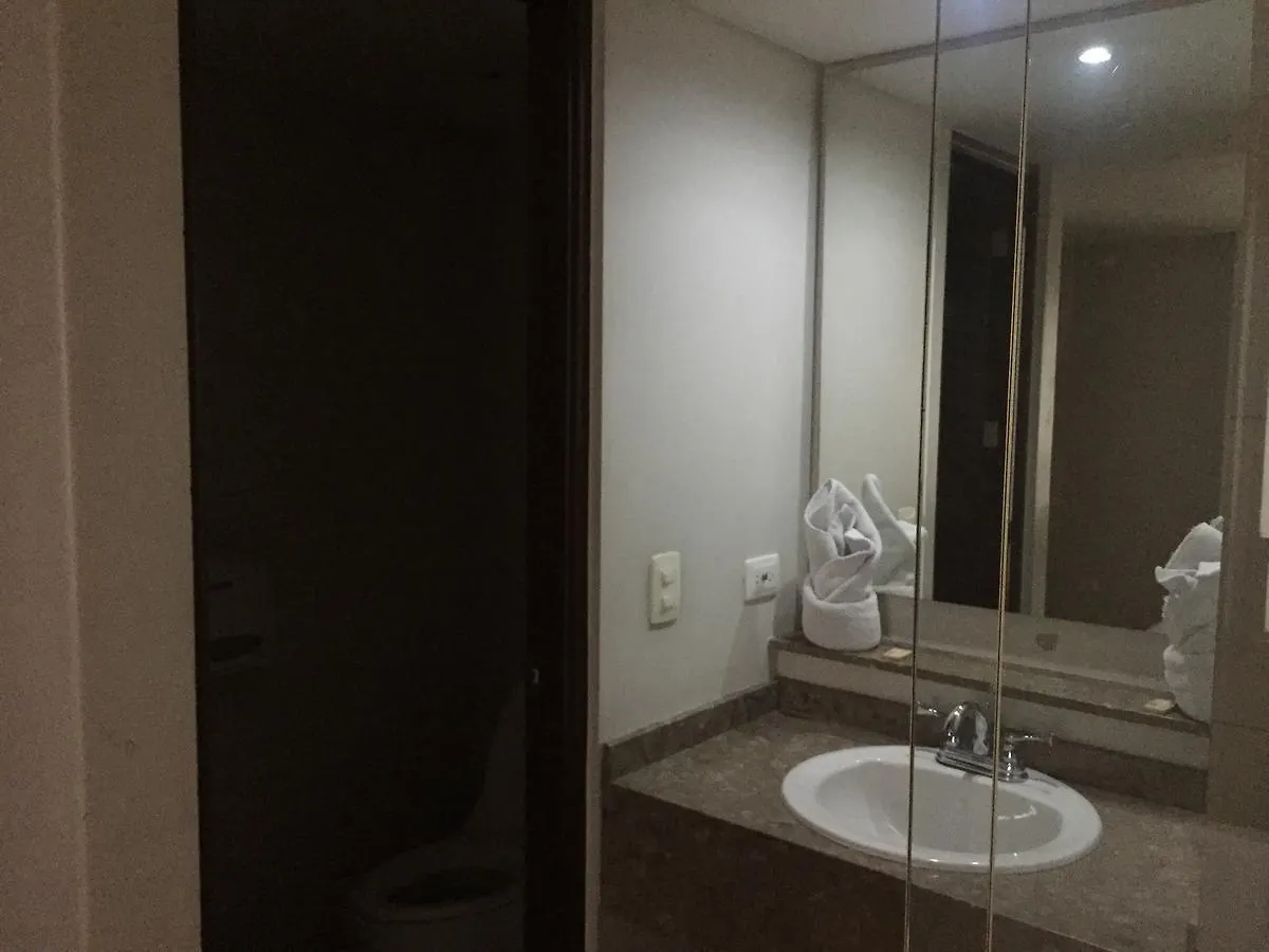 Hotel Romanza Medellin