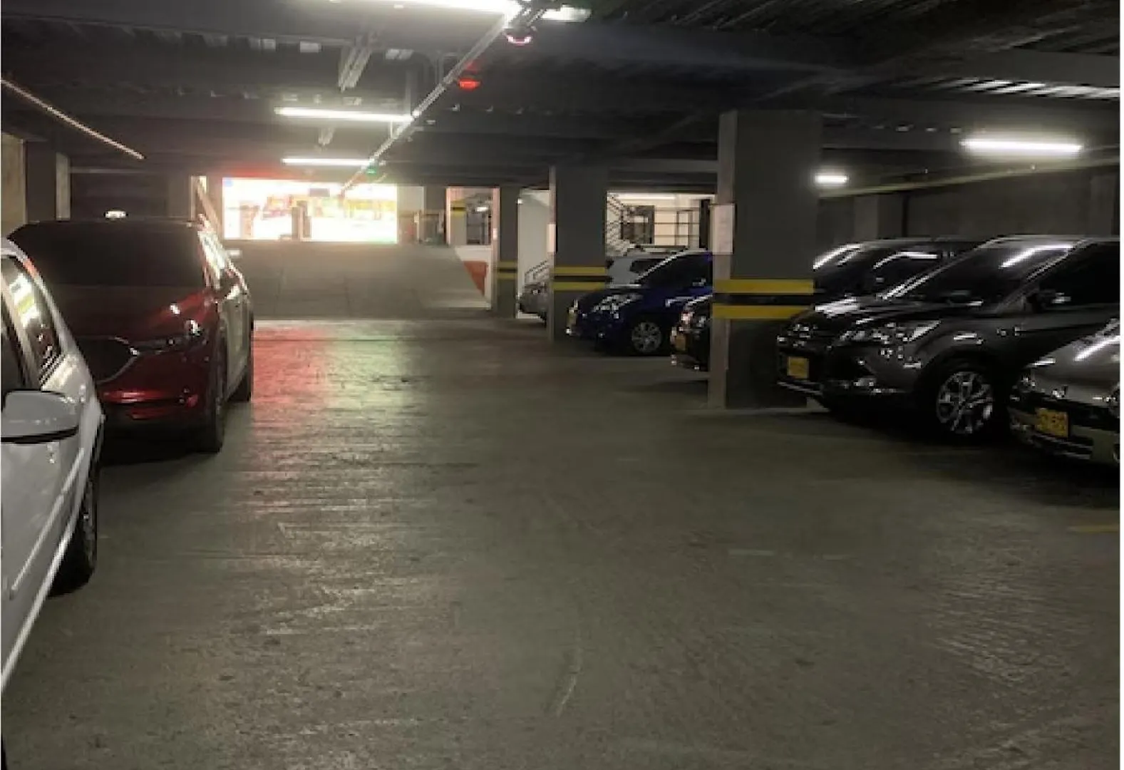 Hotel Romanza Medellín 3*,  Colombia